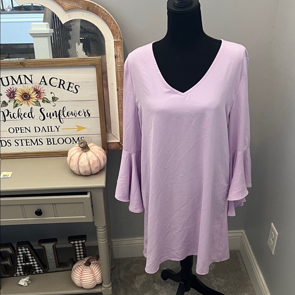 Pink Lily Light Purple V-Neck Tunic with Bell Sleeves - Picture 1 of 4